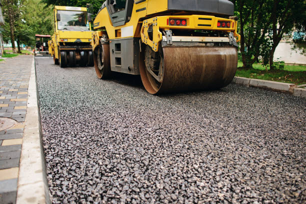 Best Brick Driveway Pavers  in Lindsay, TX